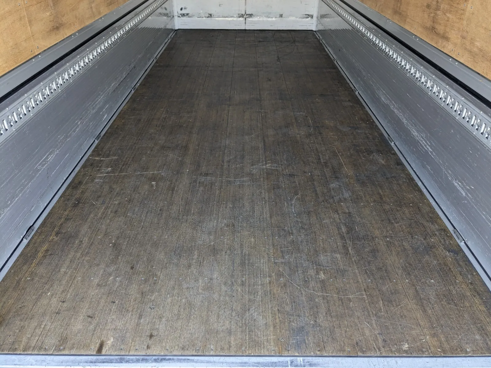 トラック画像