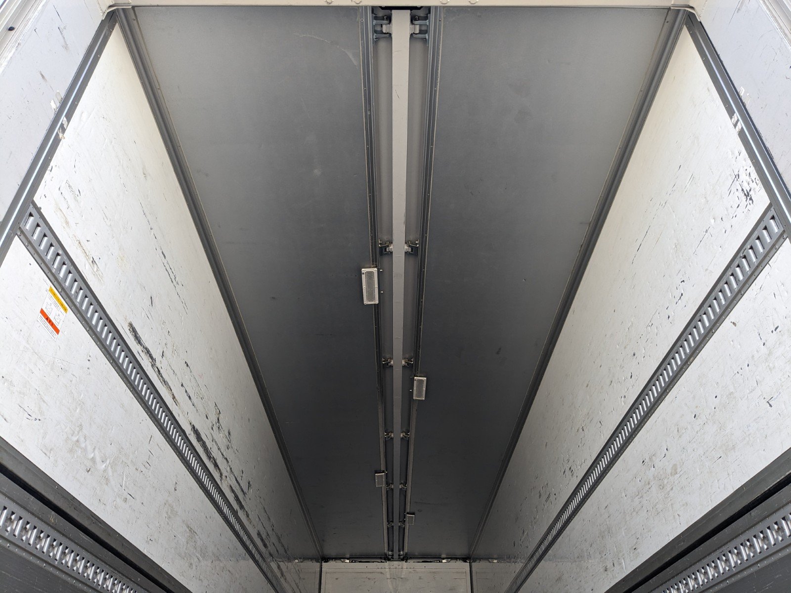 トラック画像