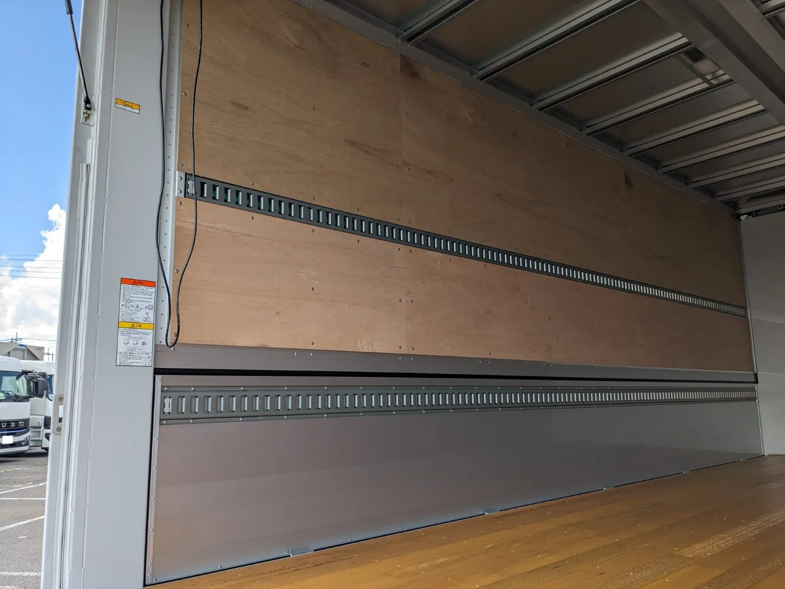 トラック画像