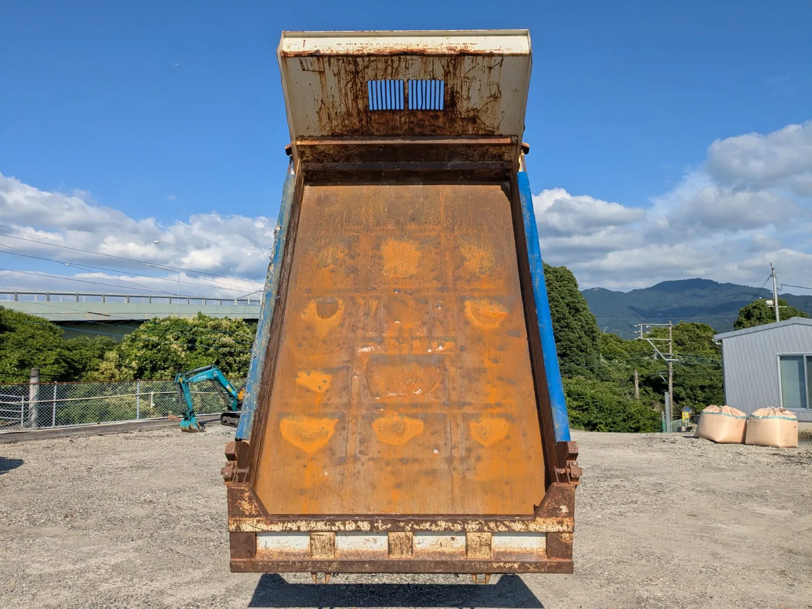 トラック画像