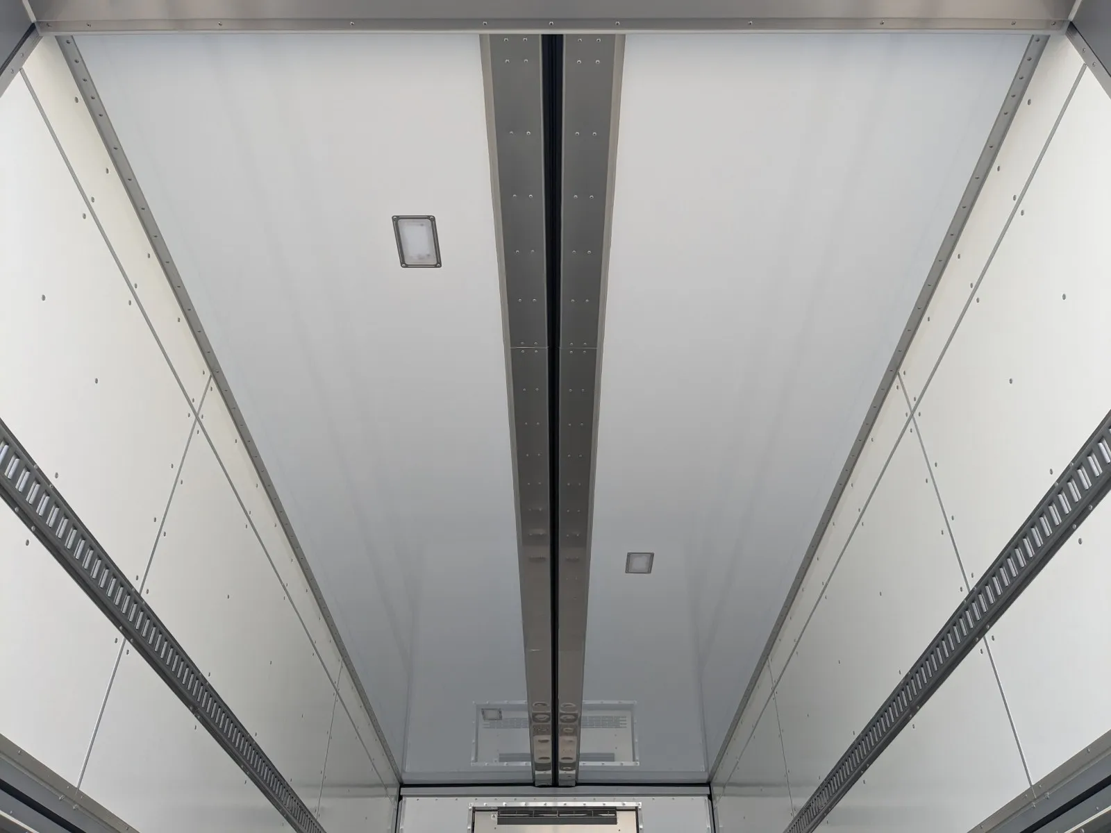 トラック画像