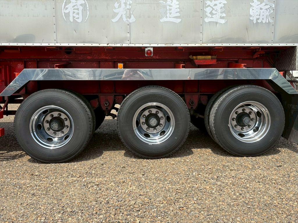 トラック画像