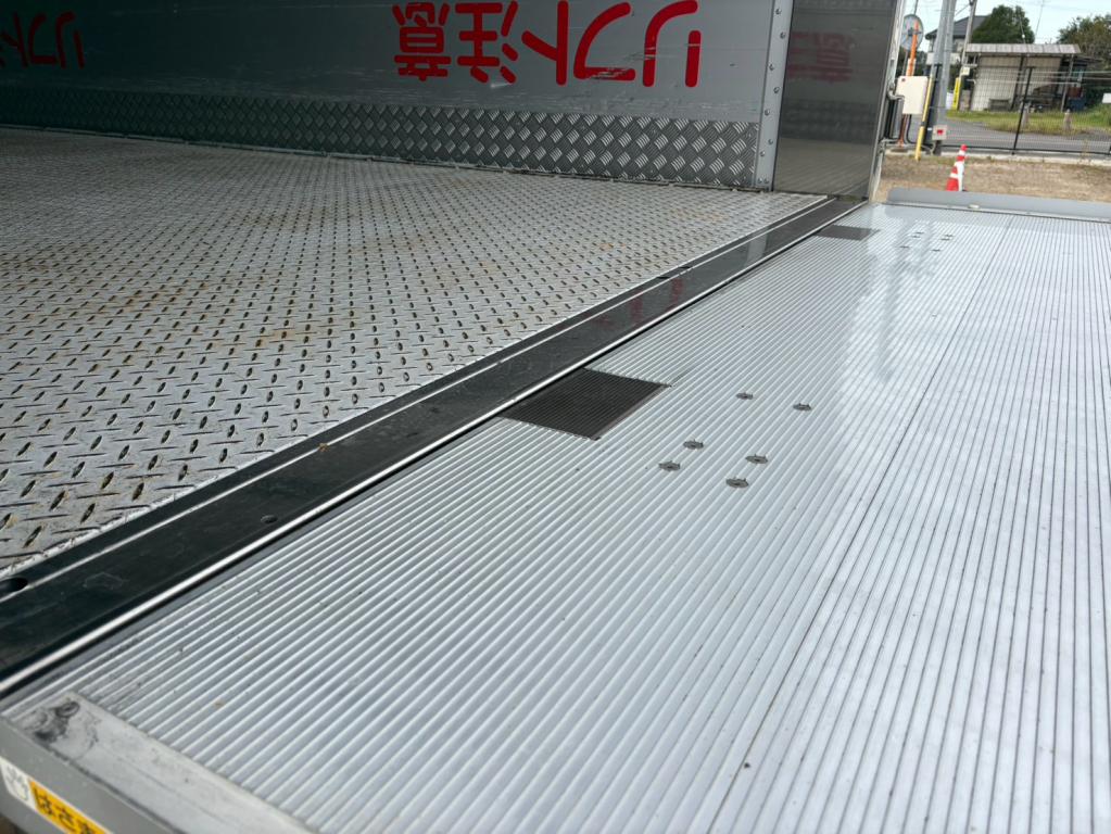 トラック画像